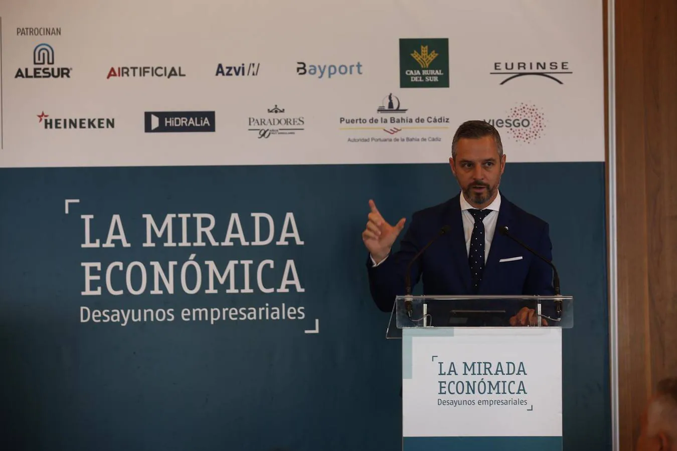 Ambiente en &#039;La Mirada económica&#039; de La Voz de Cádiz y ABC