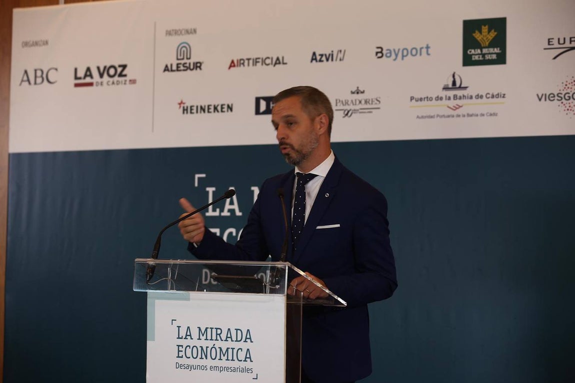 Ambiente en &#039;La Mirada económica&#039; de La Voz de Cádiz y ABC