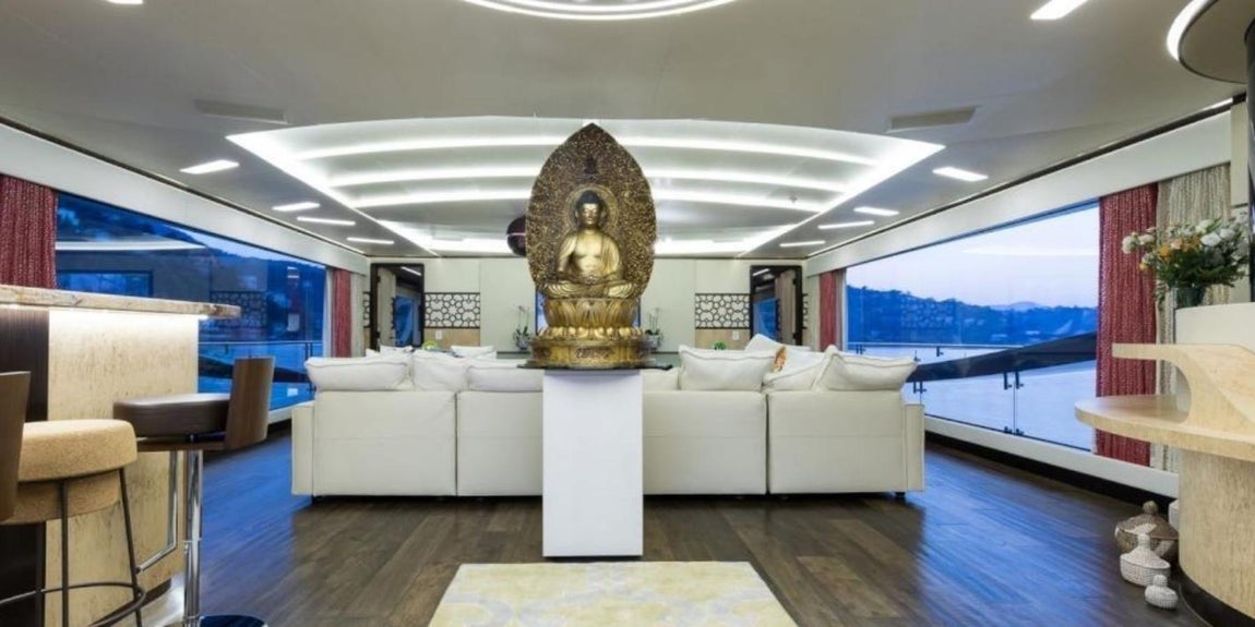 Khalilah. Los inquilinos se acomodan en un camarote VIP, dos camarotes dobles y una cama pullman