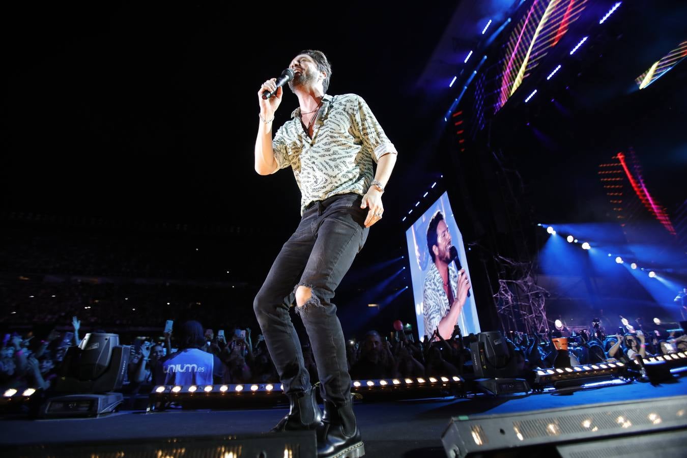 En imágenes, el concierto de Manuel Carrasco en el estadio Benito Villamarín de Sevilla