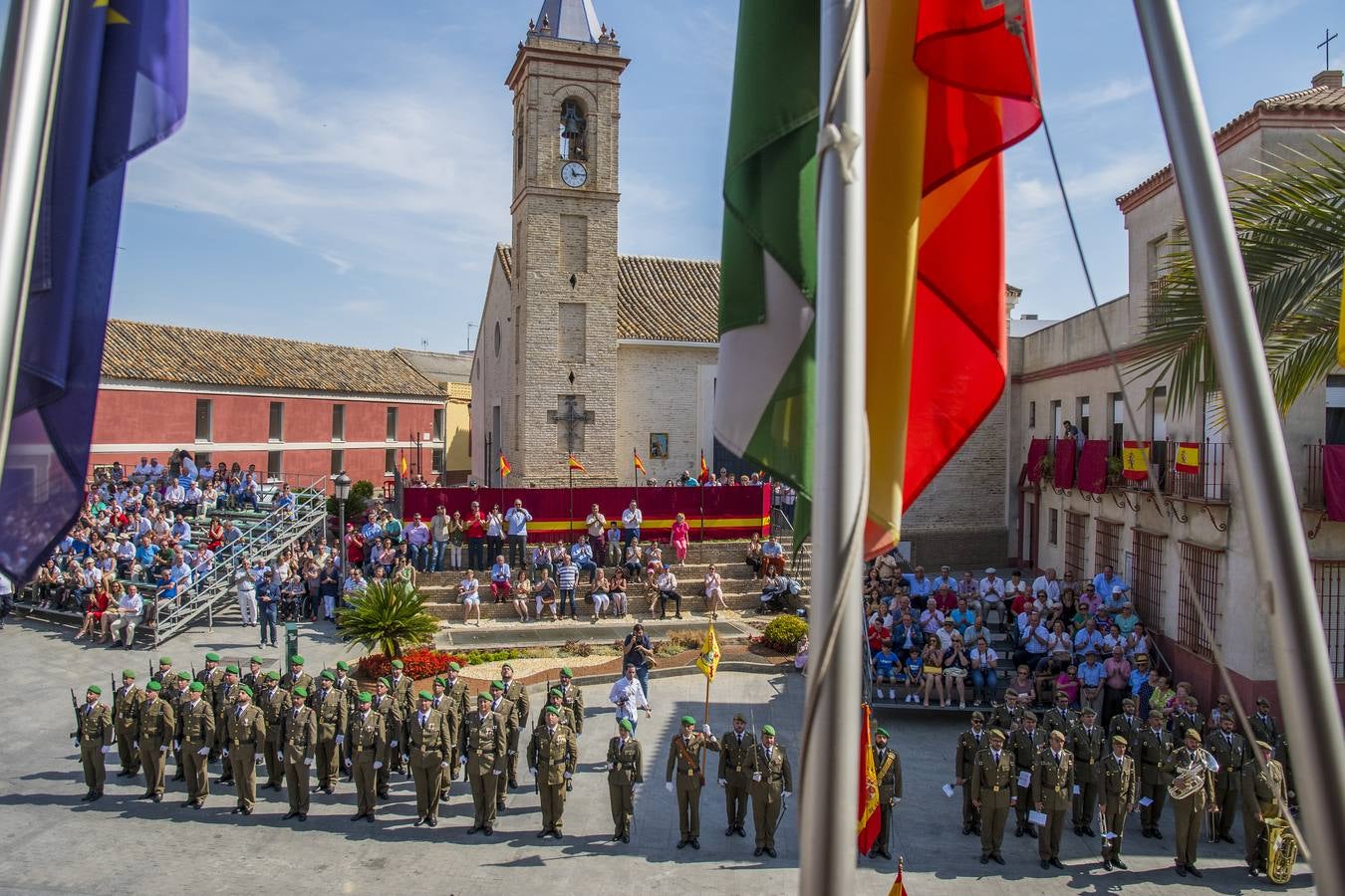 Jura de bandera civil en Gines