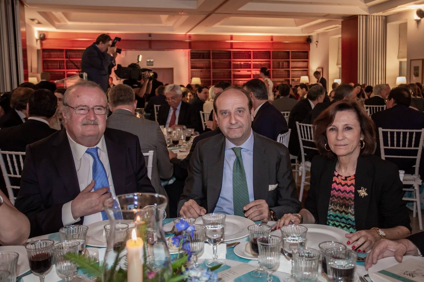 Cena homenaje a Juan Eslava Galán, ganador del XIX Premio Joaquín Romero Murube (y II)