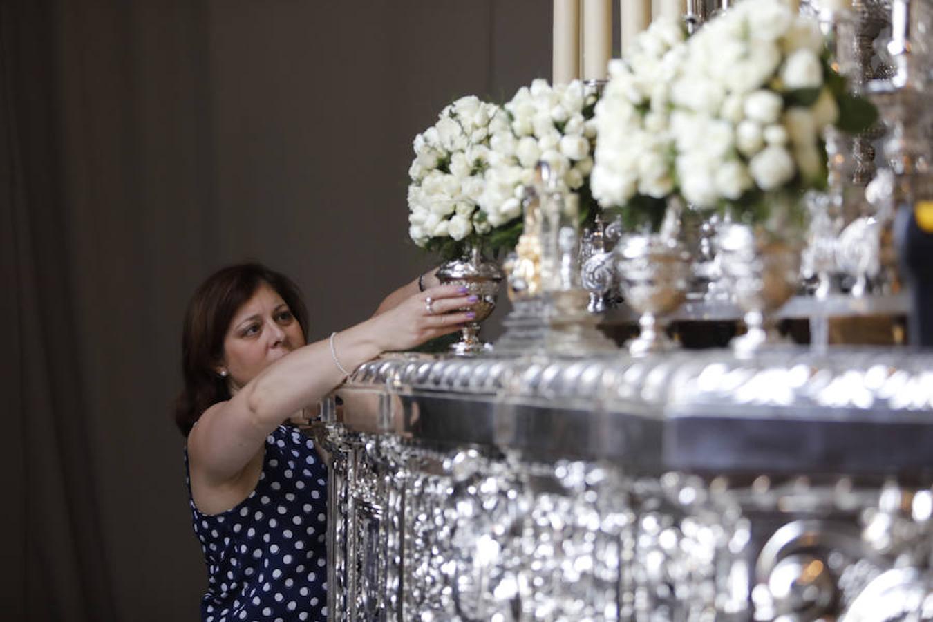 En imágenes, los preparativos de la procesión por el Año Jubilar del Sagrado Corazón