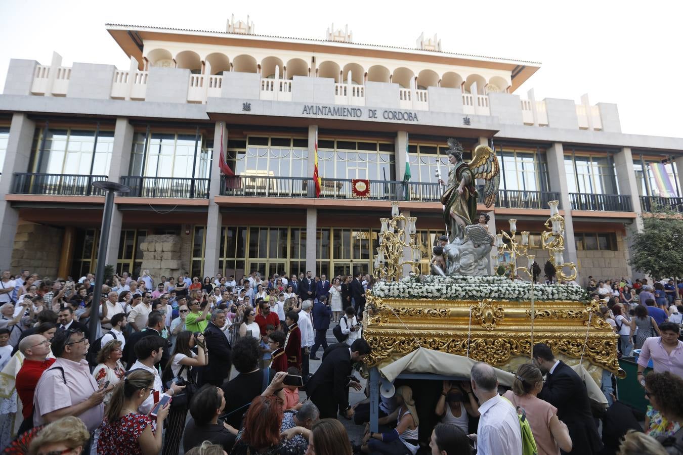 La procesión jubilar del Sagrado Corazón de Jesús en Córdoba, en imágenes