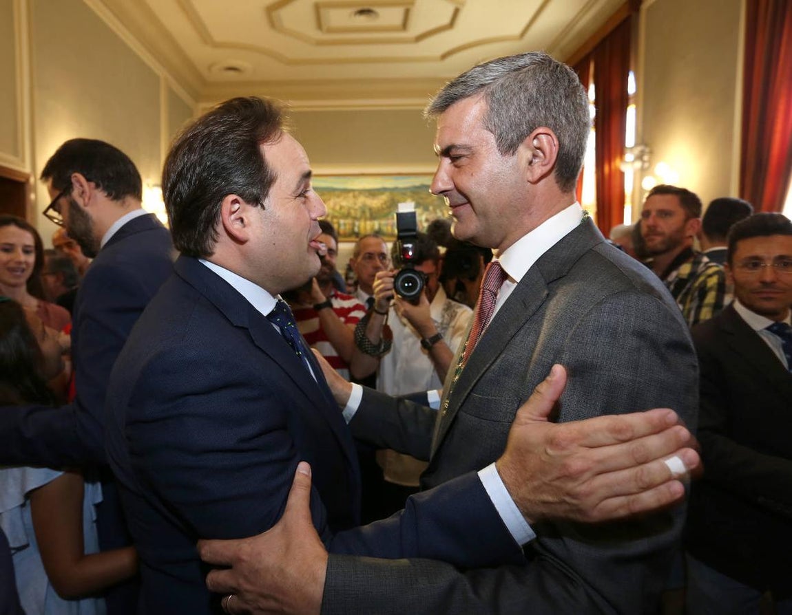 Gutiérrez toma posesión como presidente de la Diputación de Toledo