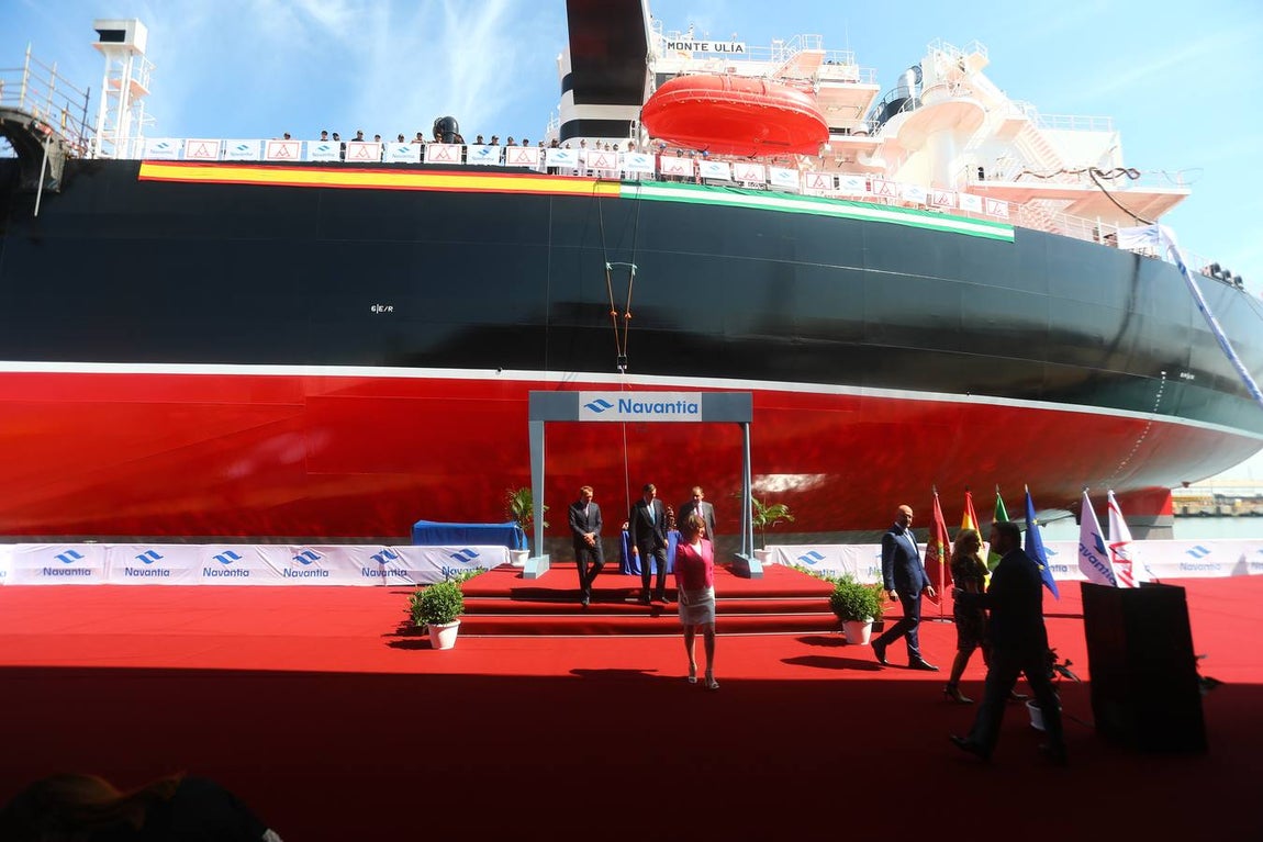 FOTOS: La entrega del petrolero &#039;Monte Ulía&#039; en Navantia