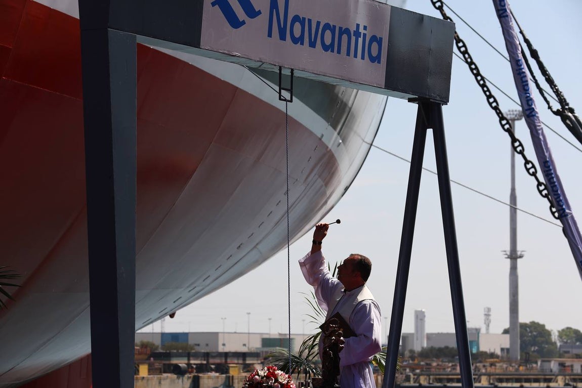 FOTOS: La entrega del petrolero &#039;Monte Ulía&#039; en Navantia