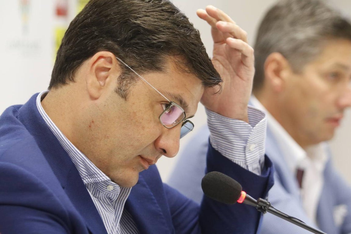 El día uno de Enrique Martín, en imágenes