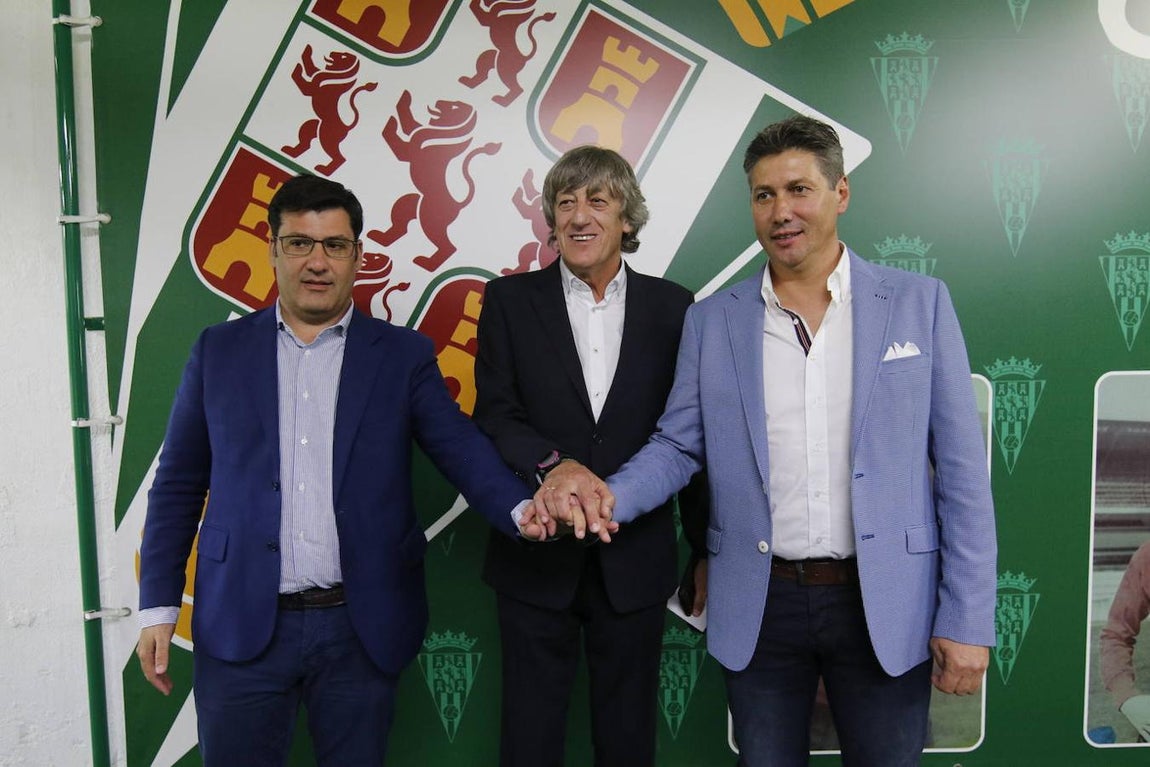 El día uno de Enrique Martín, en imágenes