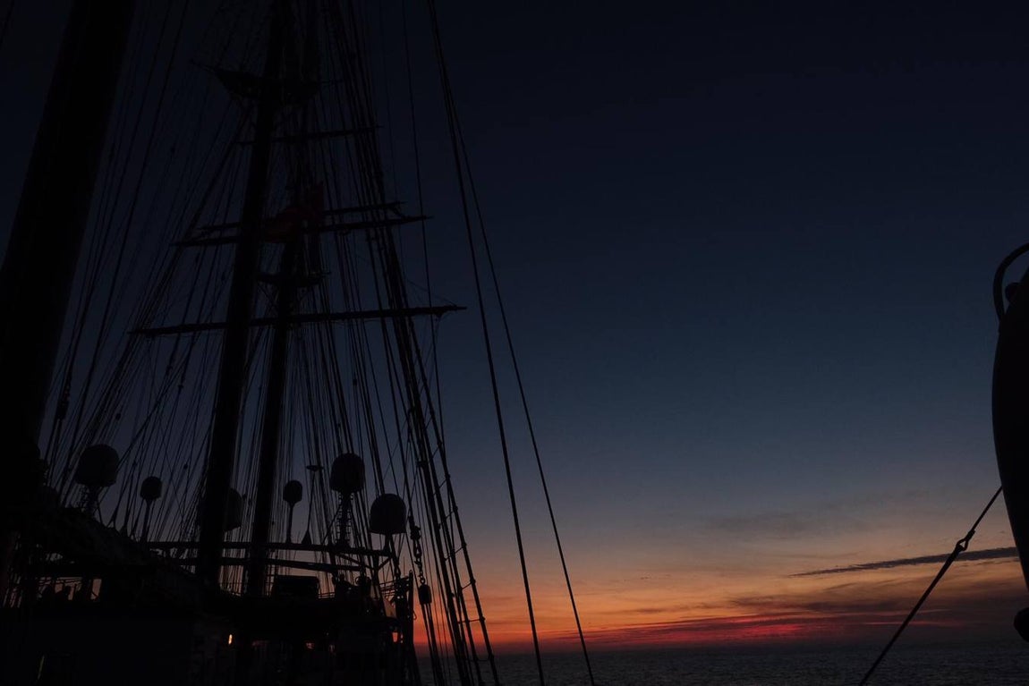 Fotos: Se acerca el fin del crucero de instrucción para la dotación de Elcano