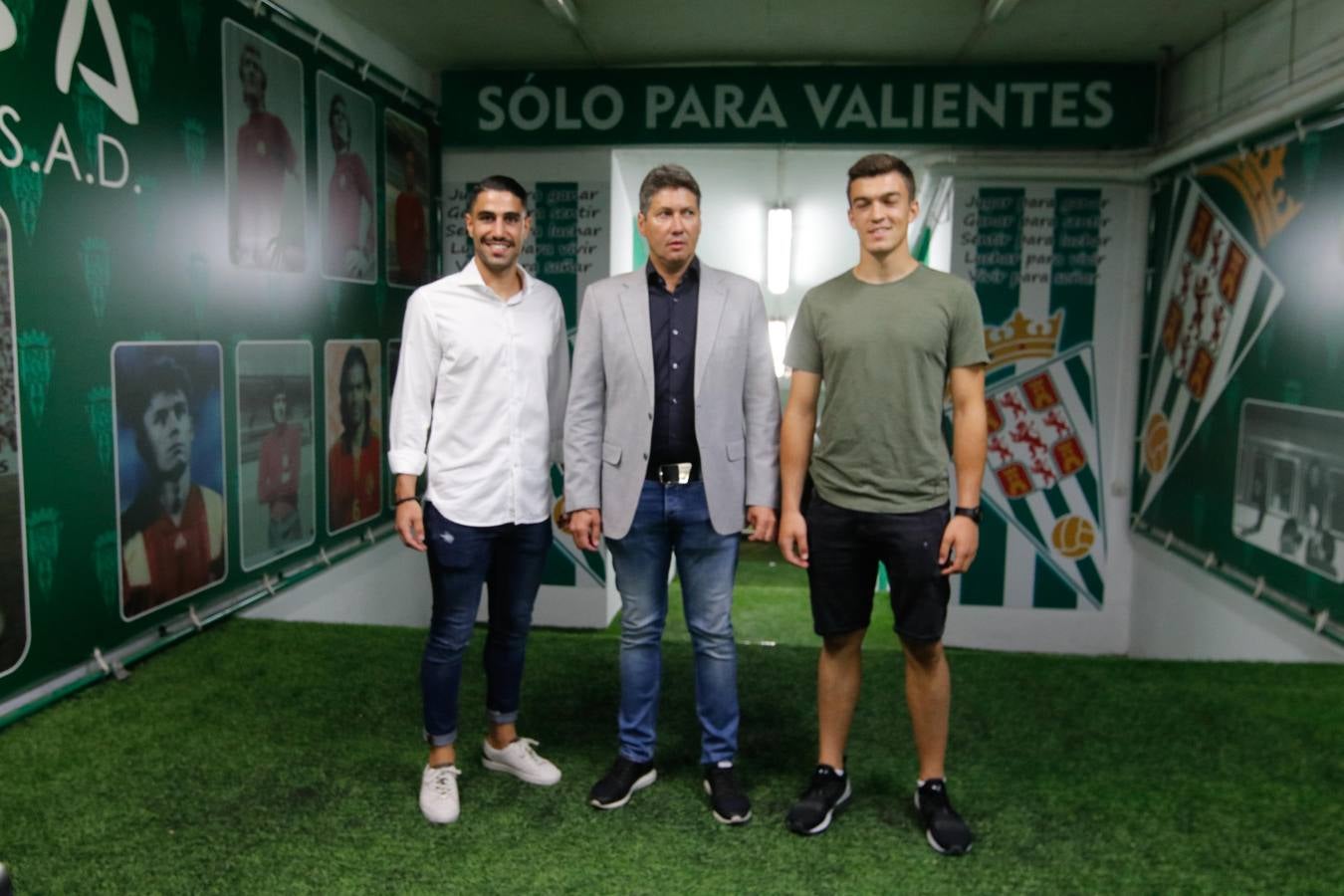 La presentación de Víctor Ruiz y Edu Frías en el Córdoba CF, en imágenes