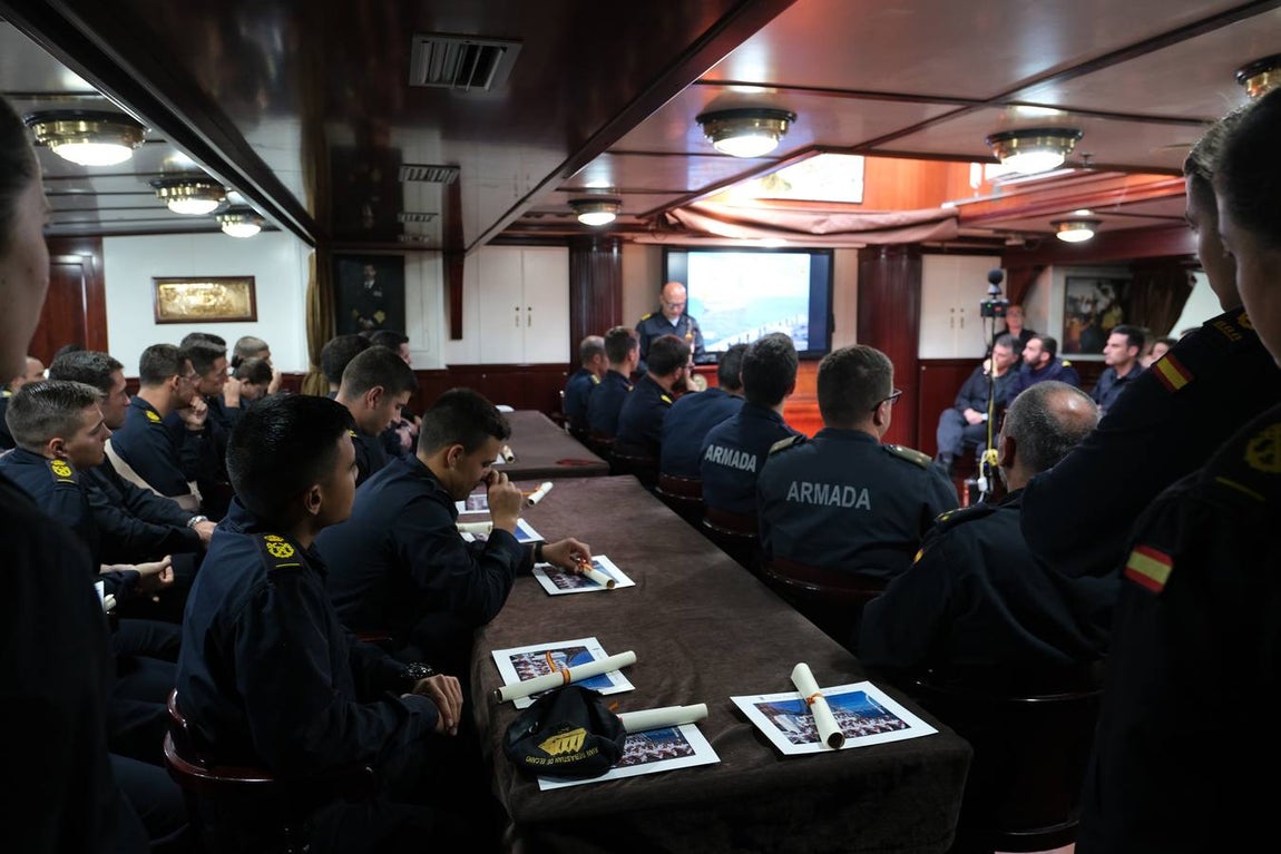 FOTOS: Fin de curso en el Juan Sebastián de Elcano