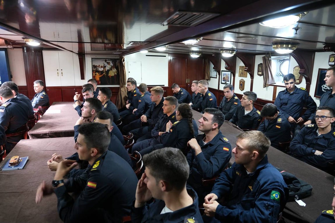 FOTOS: Fin de curso en el Juan Sebastián de Elcano