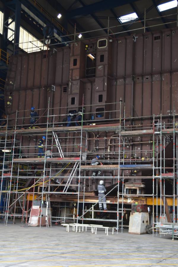 María Jesús Montero y el delegado del Gobierno en Andalucía visitan el astillero de Navantia en San Fernando