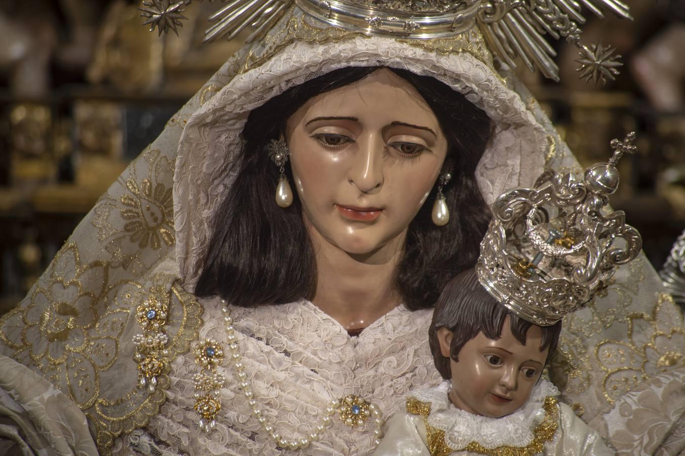 Besamanos del día de la Virgen del Carmen