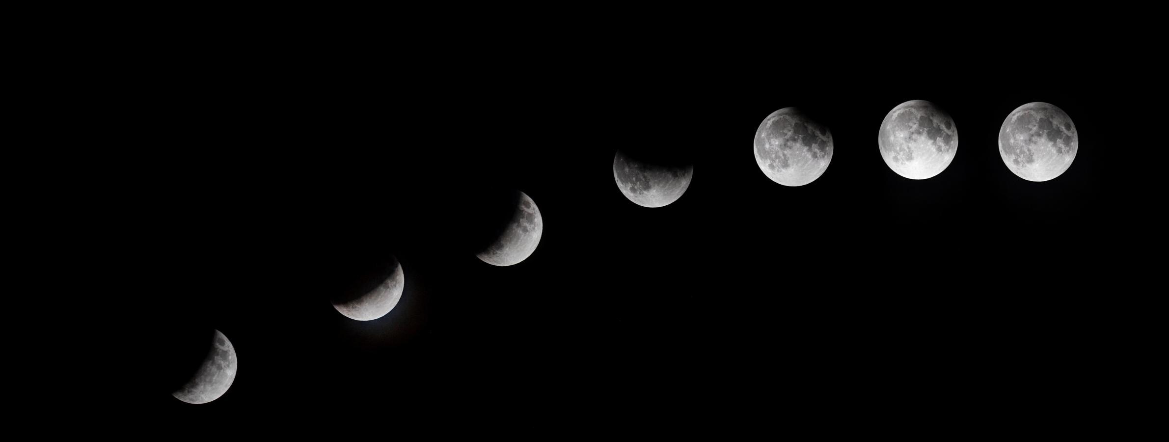 Vista del eclipse parcial de luna desde Sant Elm, en Mallorca.. 