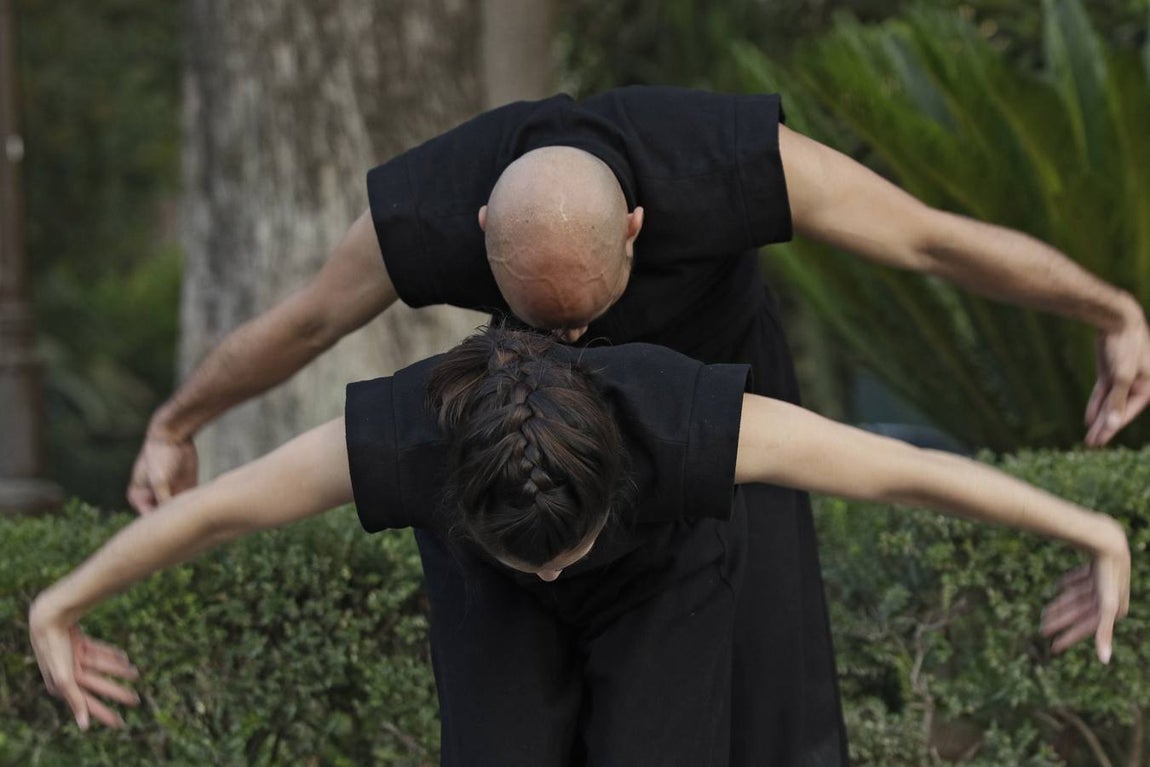 En imágenes, representación del espectáculo de danza «Uncia»