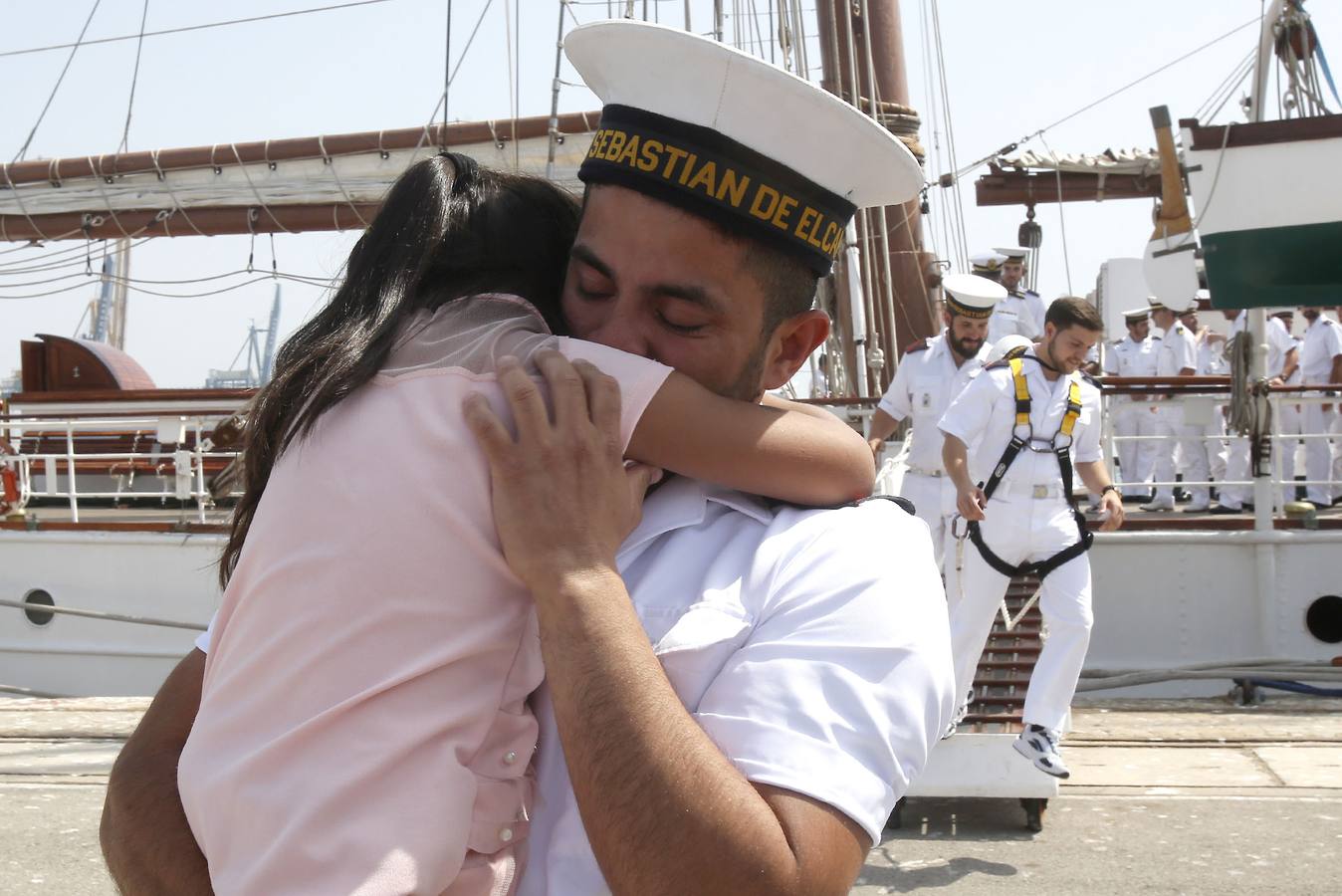 Elcano concluye en Cádiz su 91º crucero de instrucción