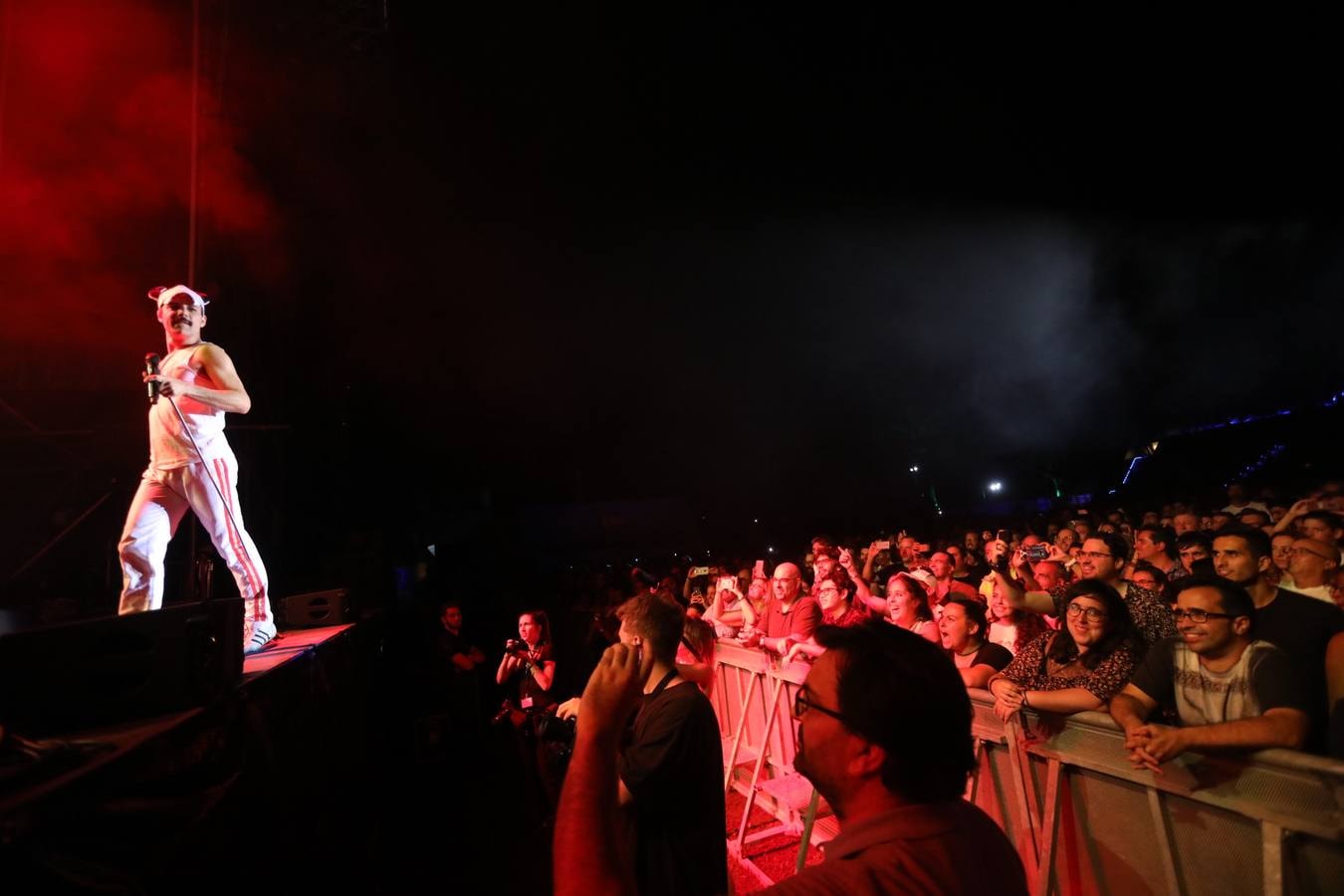 El recinto del ‘Concert Music Festival’ volvió a llenarse para el espectáculo ‘God Save the Queen’.