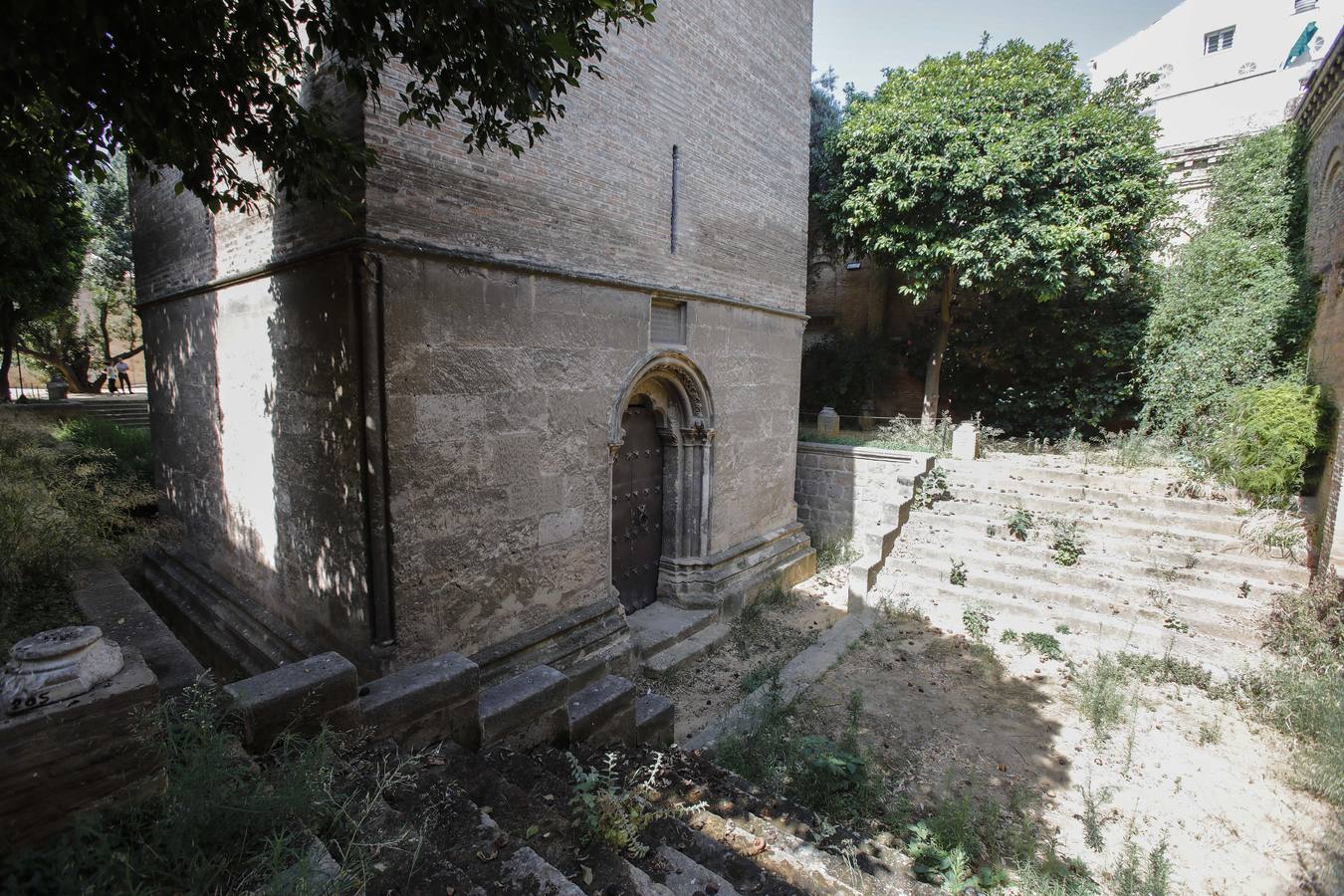 En imágenes, los desperfectos del convento de Santa Clara y la Torre de Don Fadrique