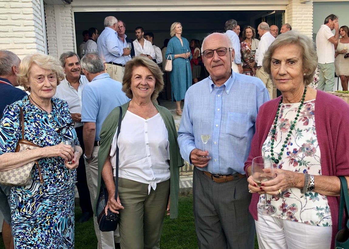 Françoise Montmeterme, Carmen Lastras, Javier Cantos y Pilar de Juanes. 