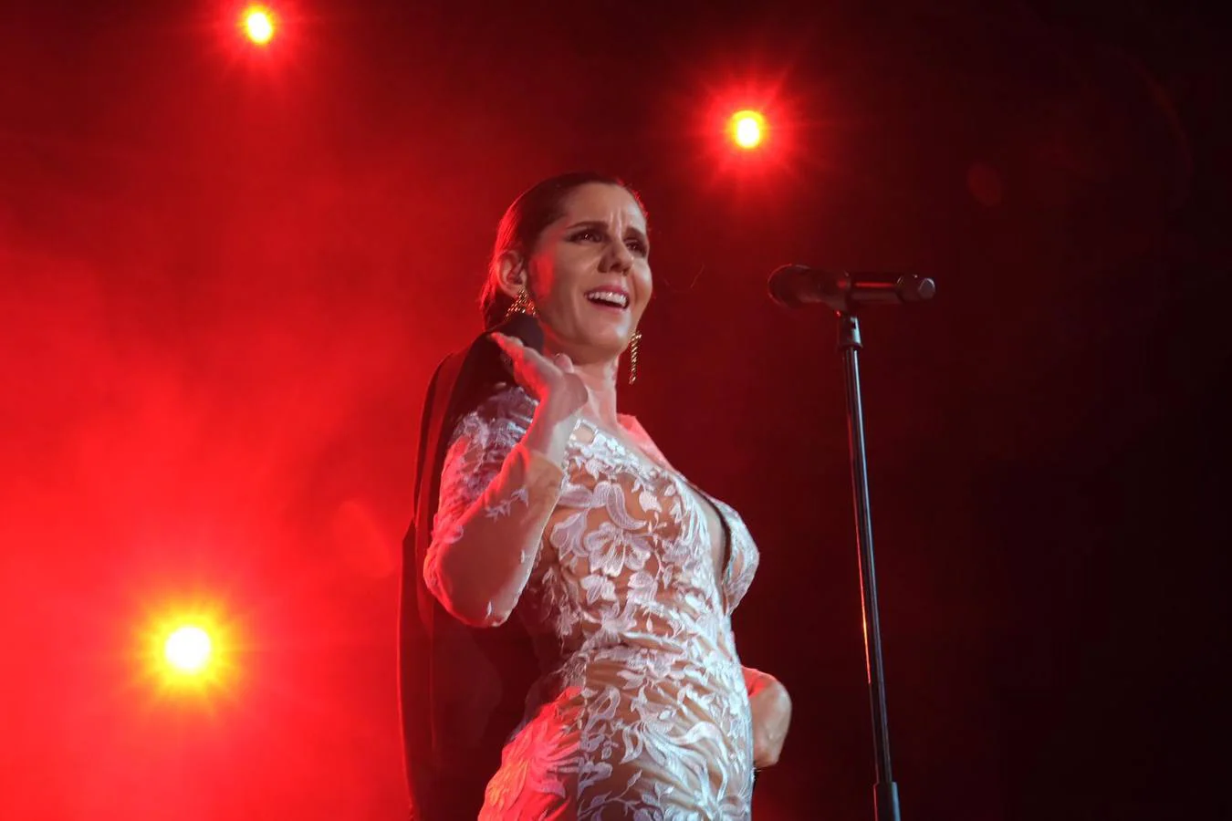 Fotos: Así ha sido el concierto de Diana Navarro en Sancti Petri