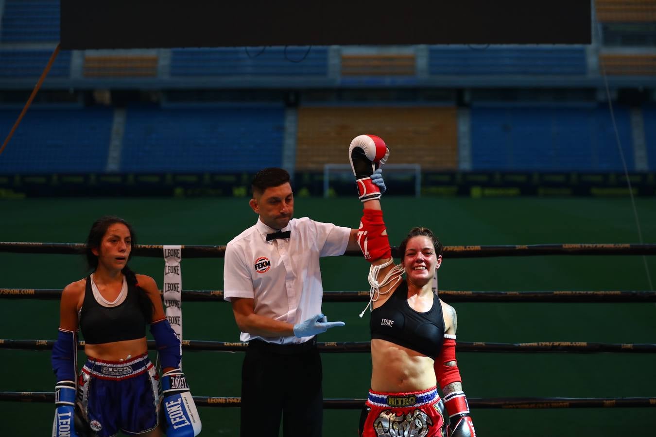 FOTOS: Noche de Muay Thai en Carranza. Así es Cádiz Fight Night