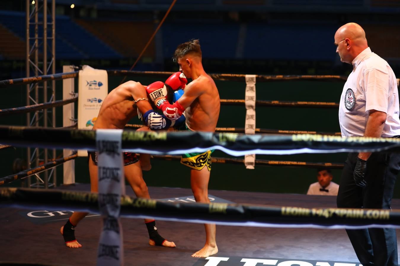 FOTOS: Noche de Muay Thai en Carranza. Así es Cádiz Fight Night