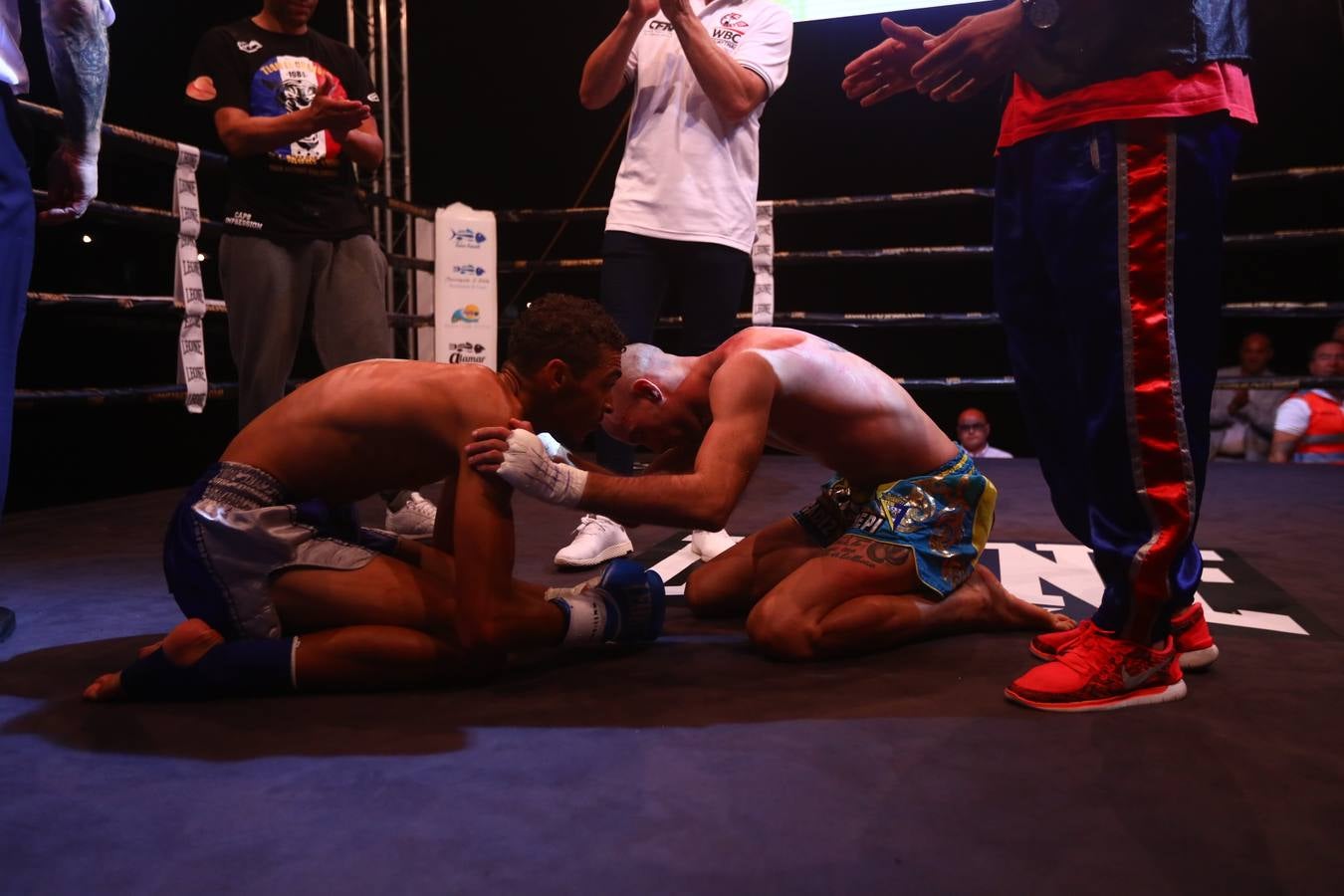 FOTOS: Noche de Muay Thai en Carranza. Así es Cádiz Fight Night