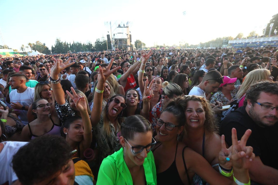 FOTOS: La primera noche de Puro Latino incendia El Puerto