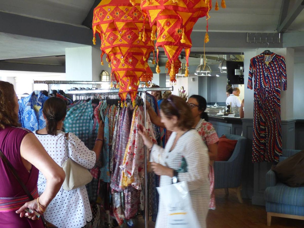 Bazar Solidario de la Fundación Esperanza y Alegría