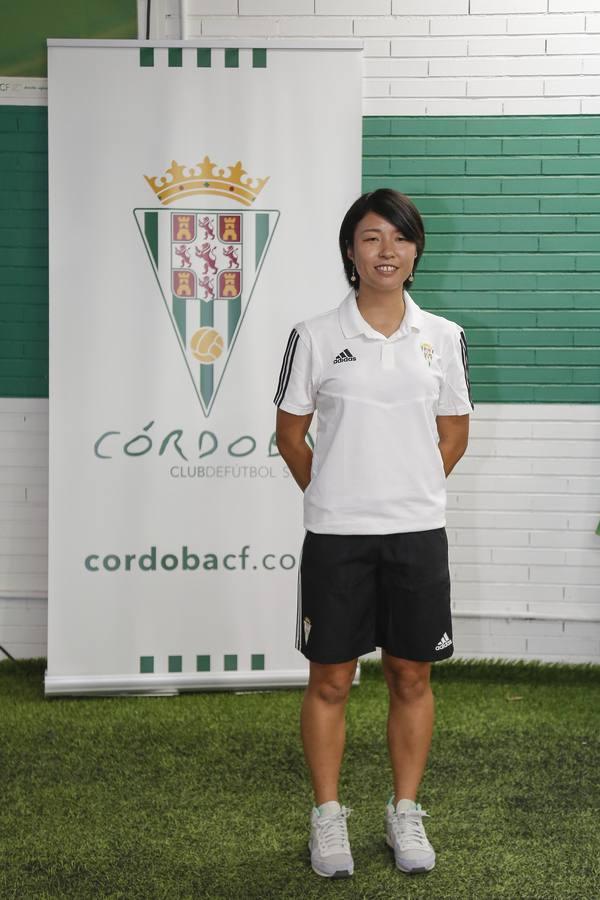 Así es la nueva equipación del Córdoba CF, en imágenes