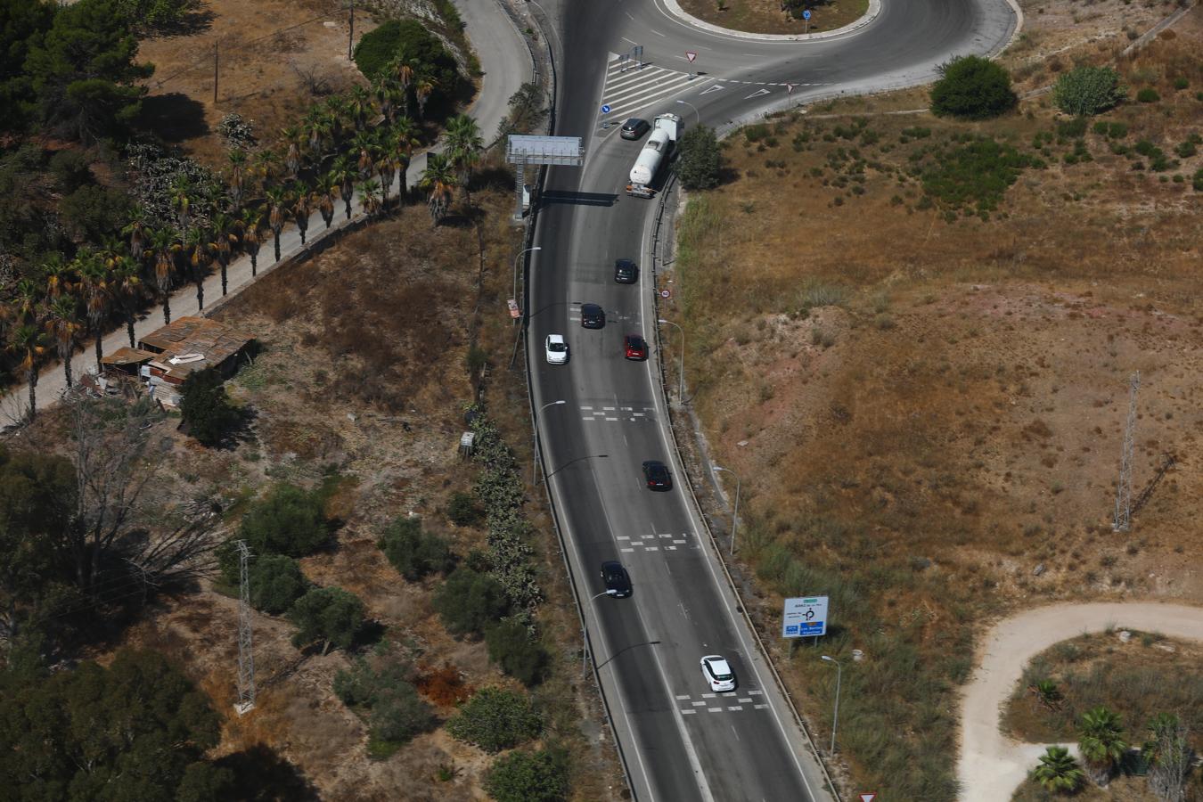 Fotos: Así vigila el helicóptero de la DGT las carreteras de Cádiz