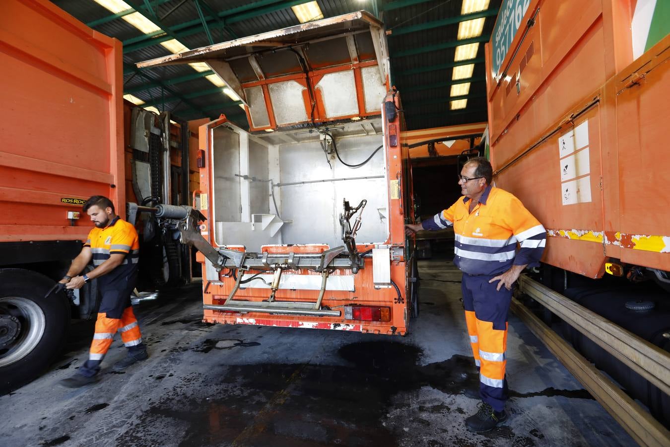 Las entrañas del complejo medioambiental de Sadeco en el Lobatón, en imágenes