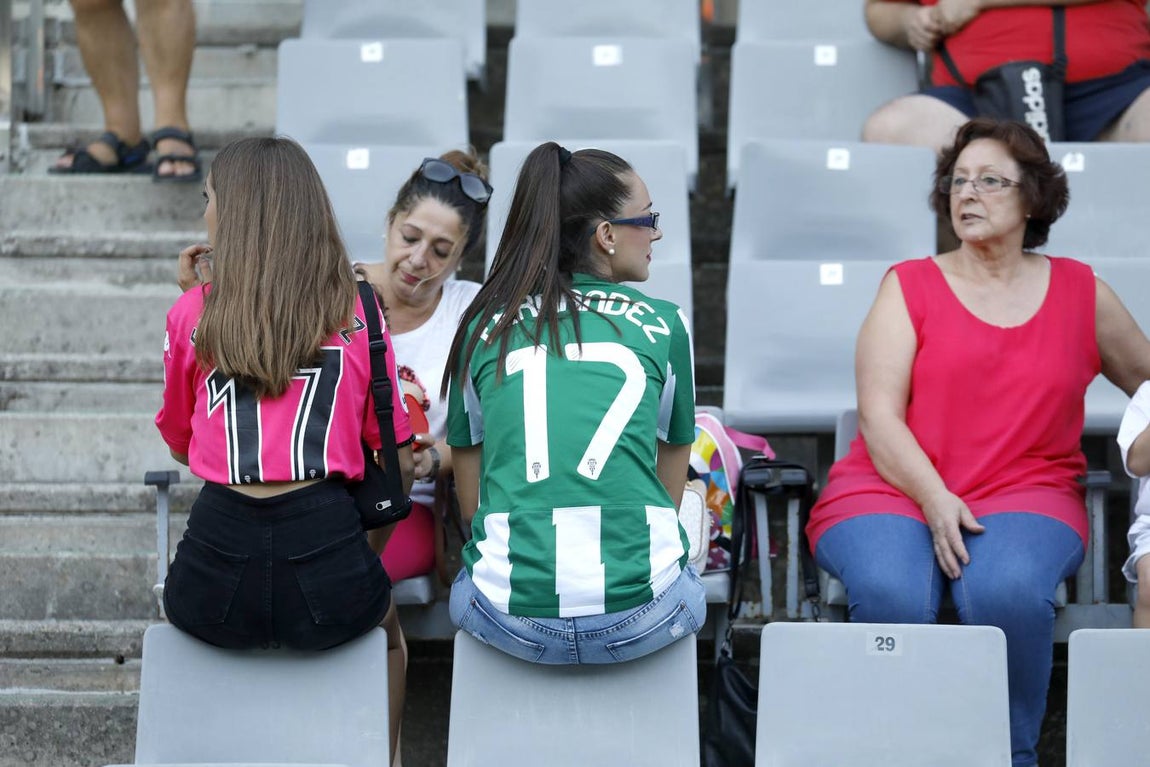 El Córdoba-Rayo Vallecano, en imágenes