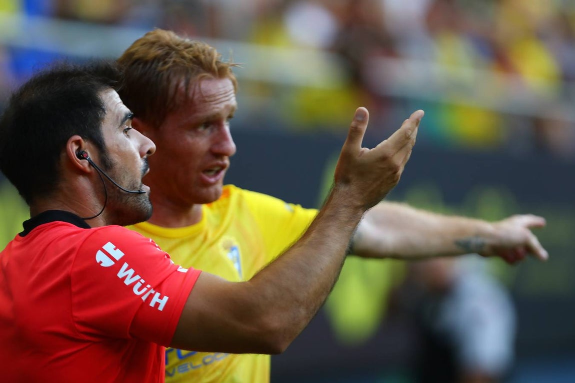 Encuentro amistosos Cádiz CF 1 – 0 Málaga CF