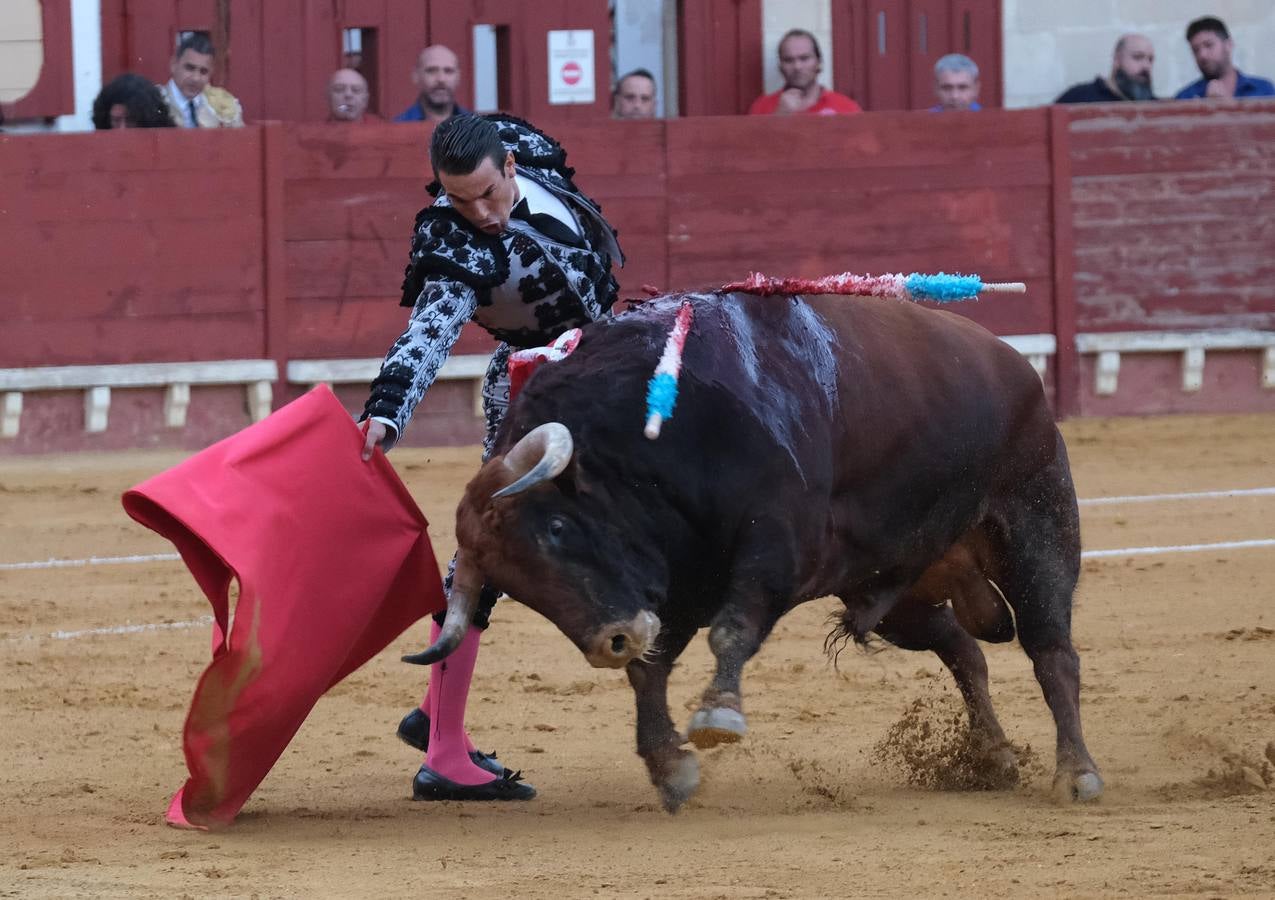 Ponce, Manzanares y Morante en la plaza de toros de El Puerto