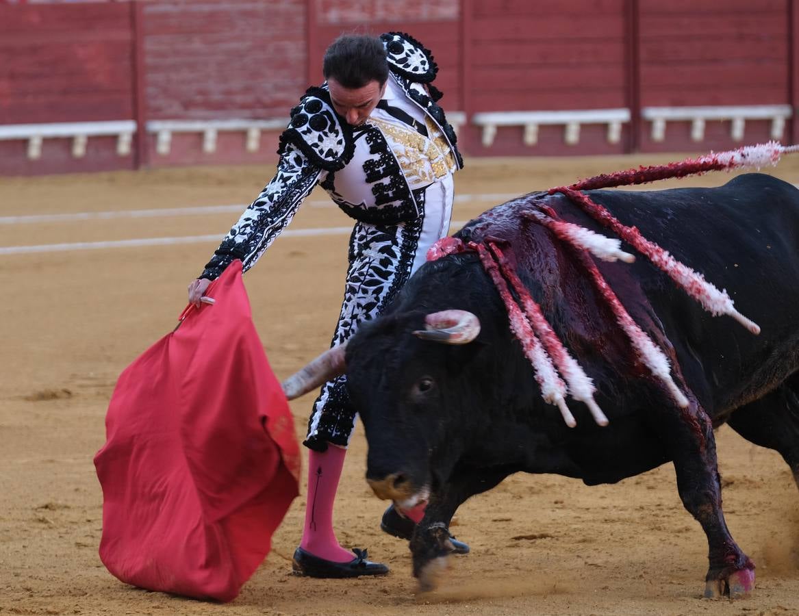 Ponce, Manzanares y Morante en la plaza de toros de El Puerto