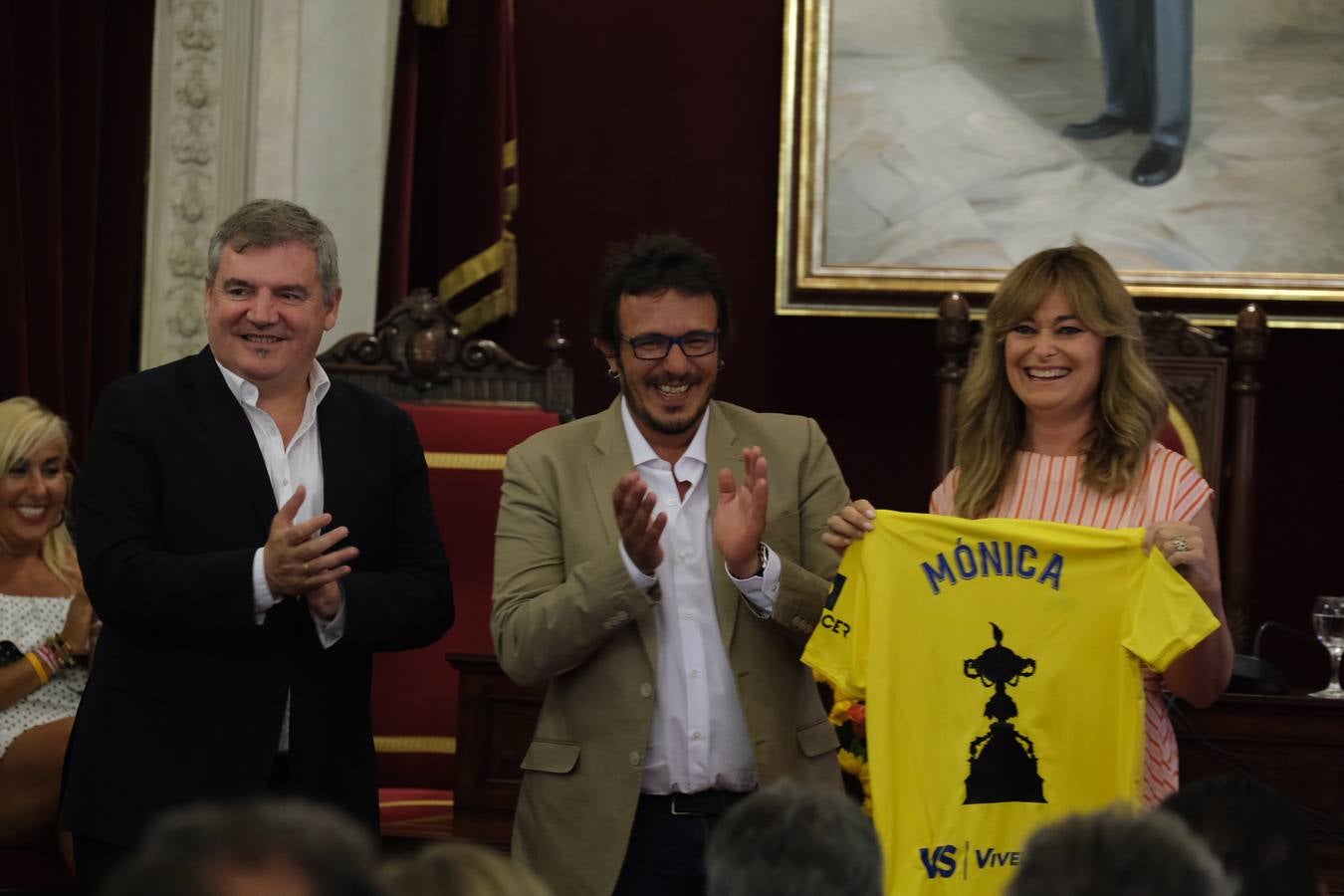 FOTOS: Presentación del primer Trofeo Carranza femenino