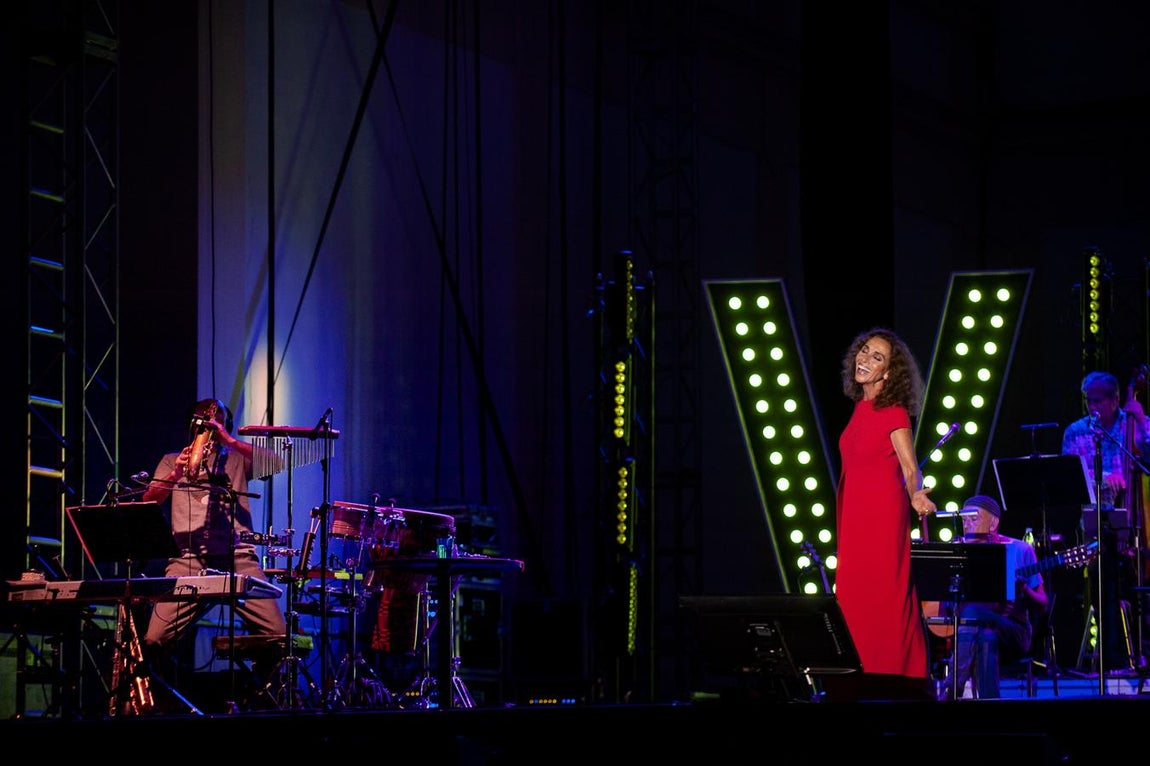 Ana Belén deja su impronta en el Tío Pepe Festival