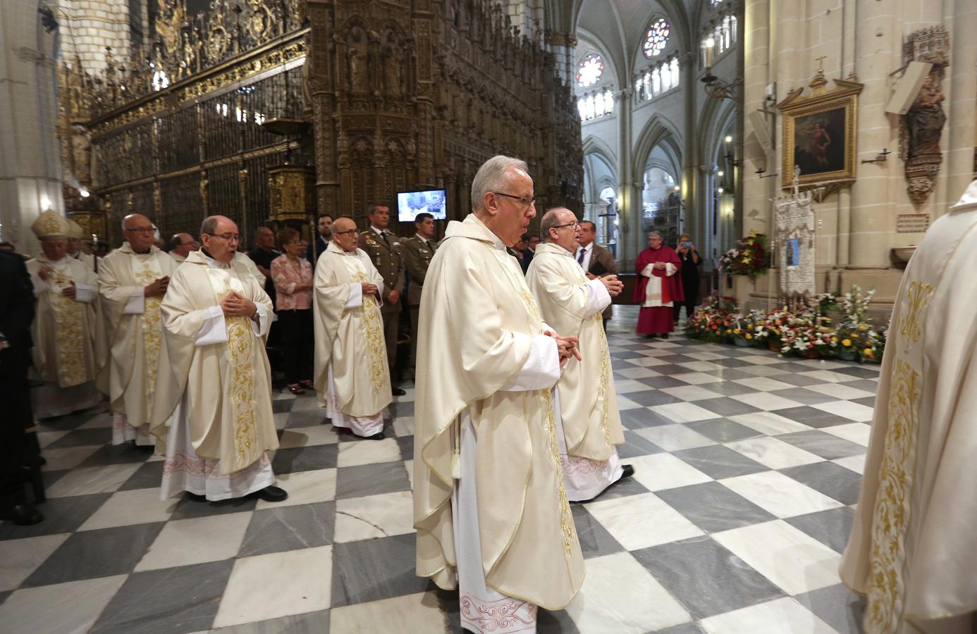 La tradición de los botijos de la Virgen en imágenes