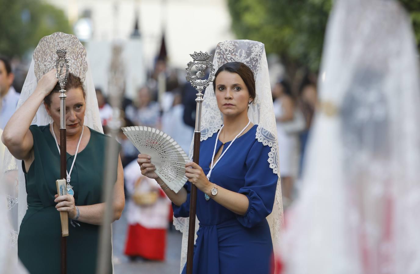 La procesión de la Virgen del Tránsito, en imágenes