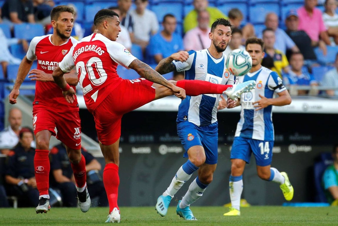 Las mejores imágenes del RCD Espanyol - Sevilla FC en la primera jornada de LaLiga Santander