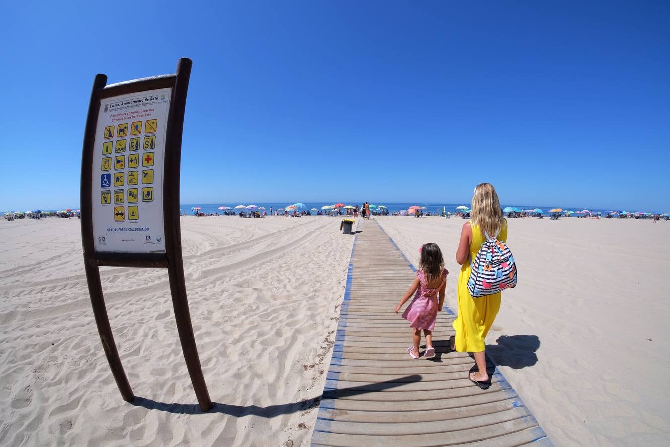 La Costilla, una excelente playa urbana en Rota