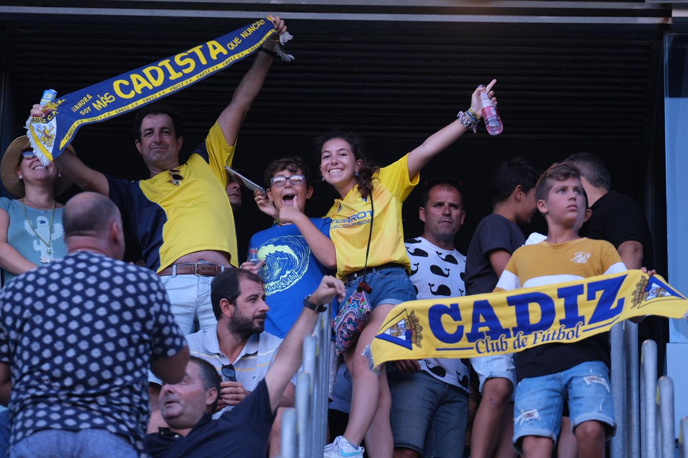 FOTOS: Búscate en el partido del Cádiz CF VS Ponferradina