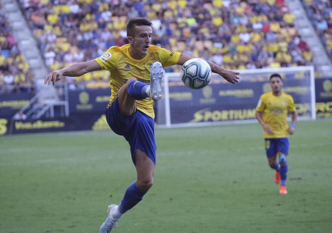 FOTOS: No te pierdas las mejores imágenes del Cádiz CF VS Ponferradina