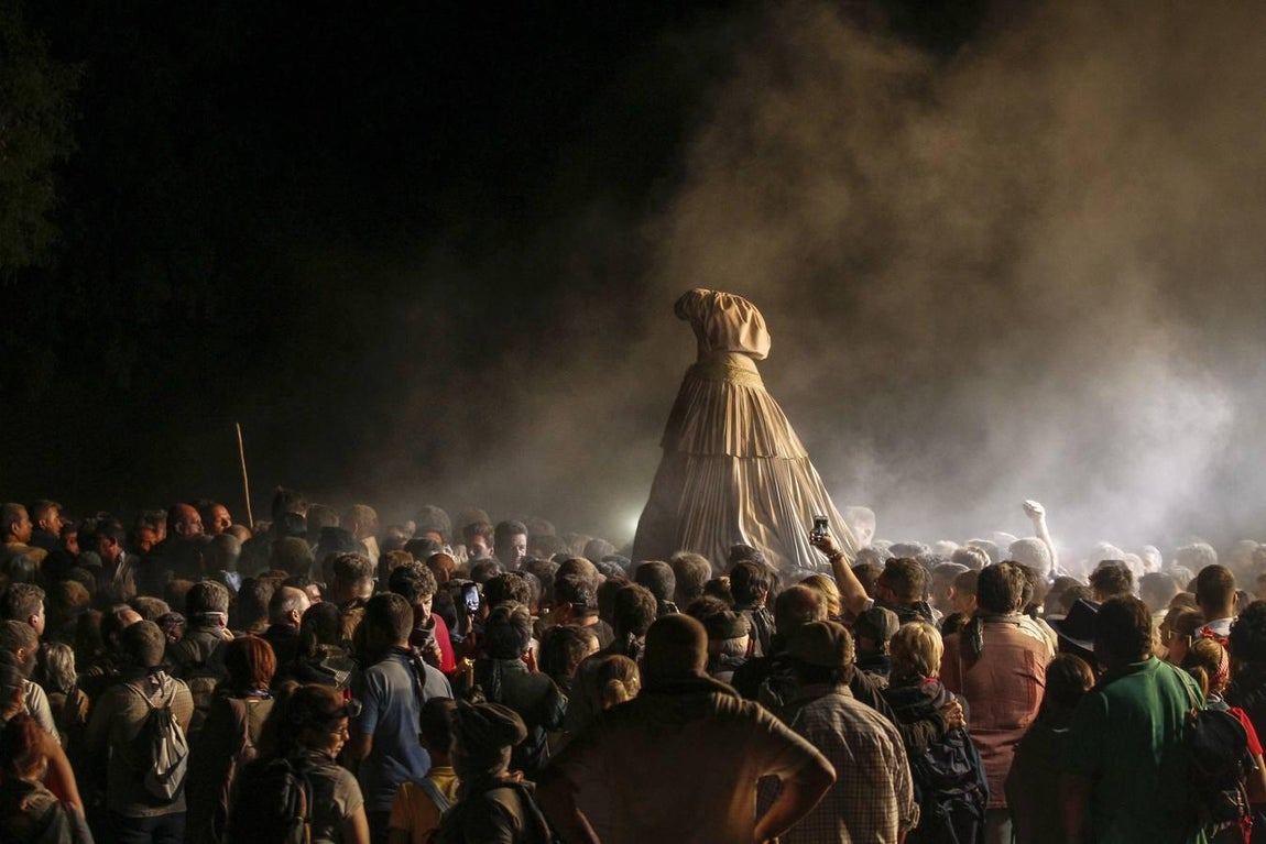 En imágenes, el traslado de la Virgen del Rocío hasta su pueblo de Almonte
