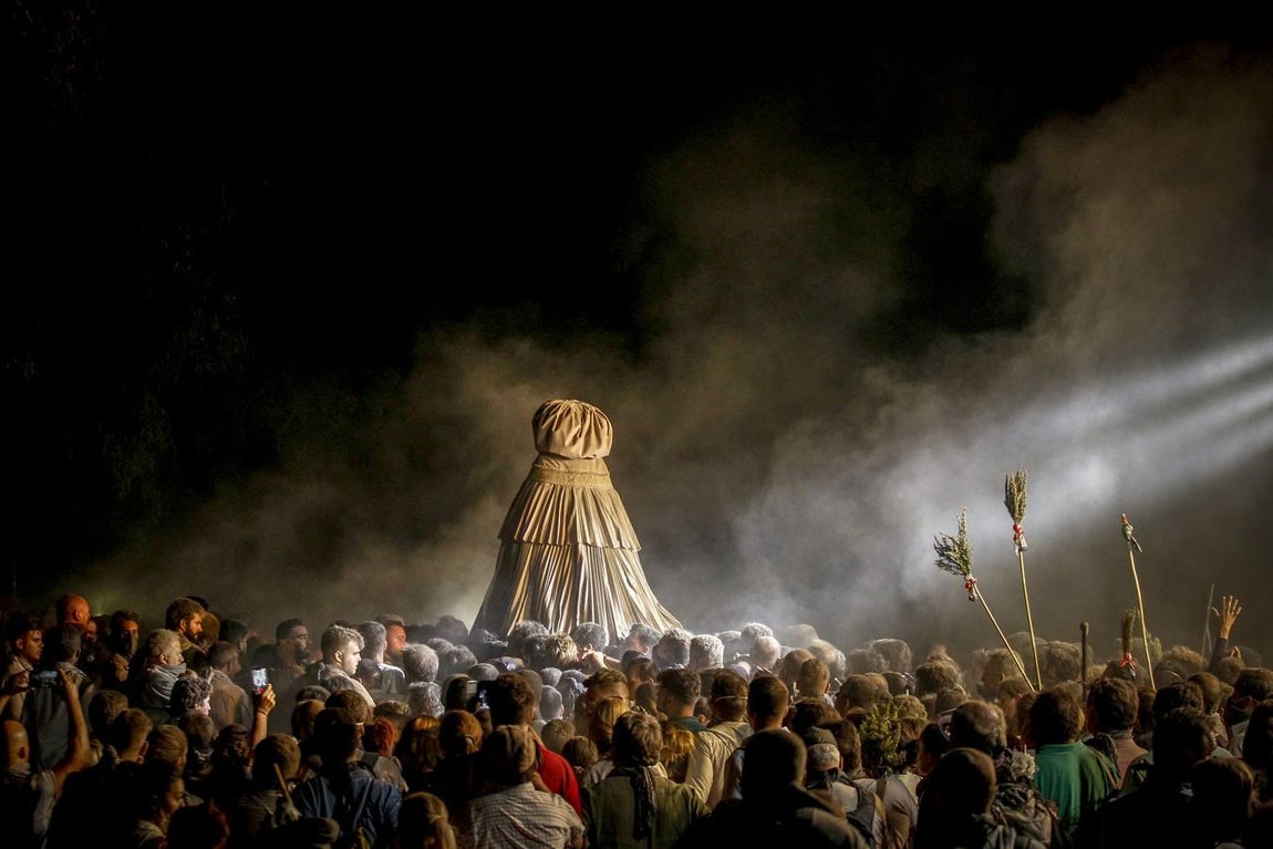 En imágenes, el traslado de la Virgen del Rocío hasta su pueblo de Almonte