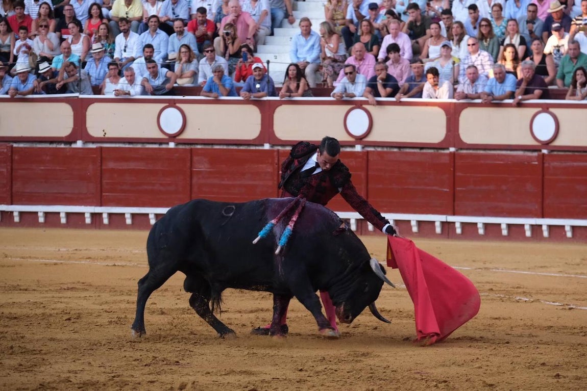 Corrida de &#039;El Juli&#039;, José María Manzanares y Daniel Crespo en El Puerto