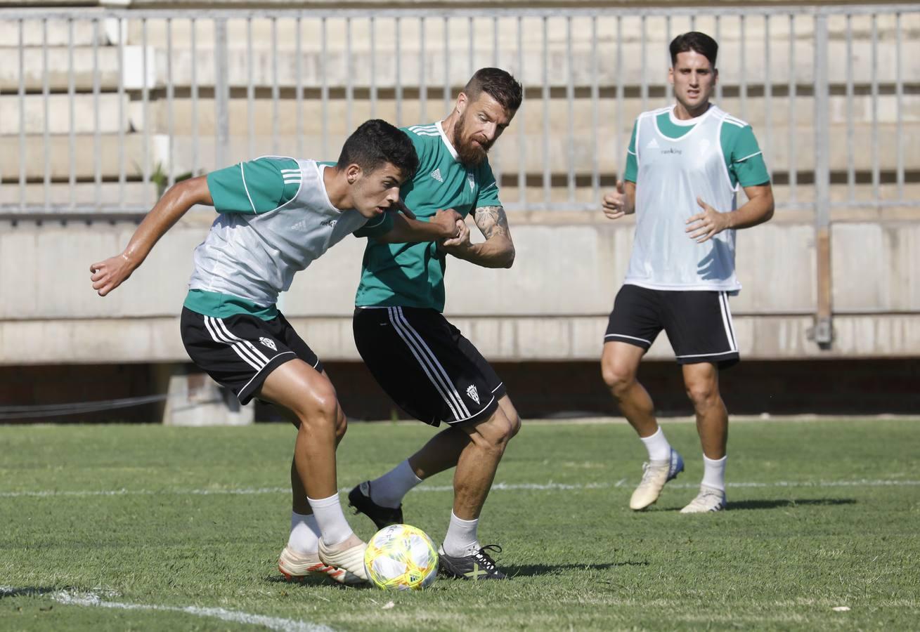 El entrenamiento del Córdoba CF, en imágenes